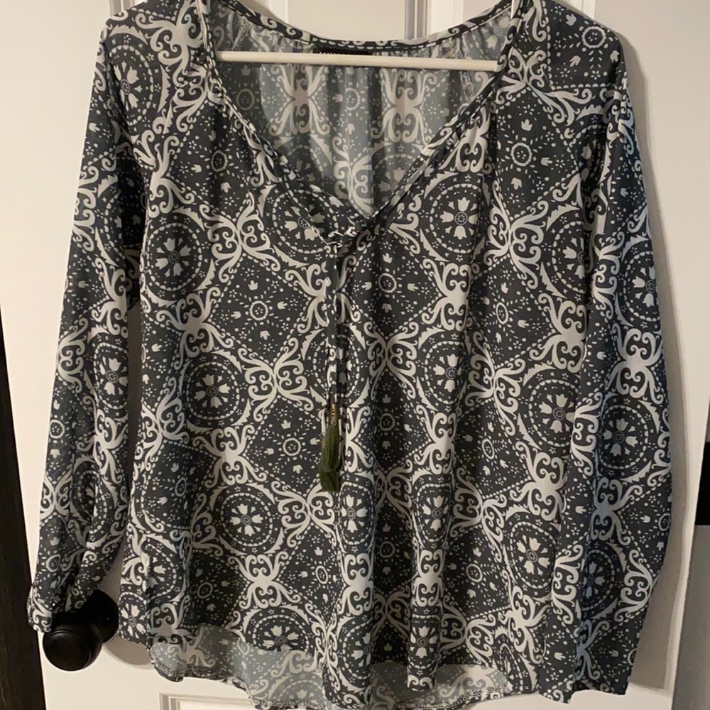 Women’s chiffon blouse deep green and white
